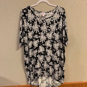 LuLaRoe Black & White Top with Roses- NWOT